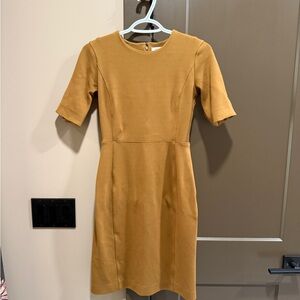 Babaton Mustard Short-Sleeve Sheath Dress